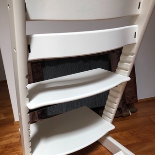 キッズチェア　白　ホワイト　ベビーゲート　ブラウン　2個　セットの画像