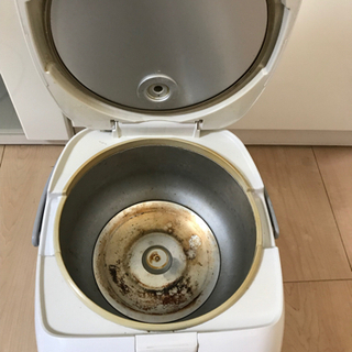 お値下げ　一升　10合　炊飯器　SHARPの画像