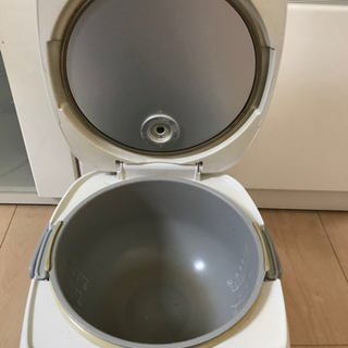 お値下げ　一升　10合　炊飯器　SHARPの画像