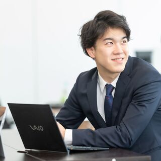 急募！20代・30代の若手でも月収100万円以上稼げる！テレアポ営業職募集！ @表参道の画像