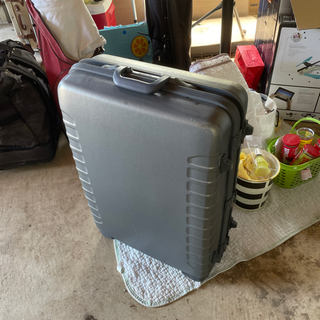 キャリーケースの画像