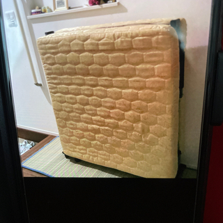 折りたたみ　ベット