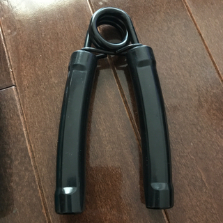 ハンドグリッパー　トレーニング器具　３点の画像