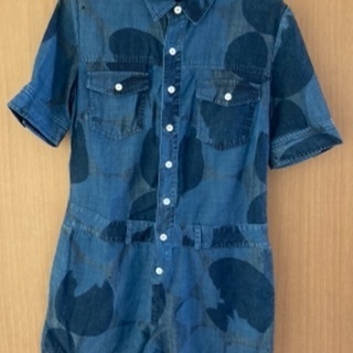 ★ARMANI JEANS★ 夏にピッタリ！　ショートパンツのオ...