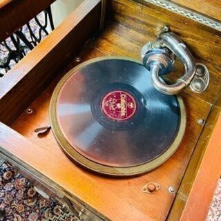 【✨おすすめ品✨】♬蓄音機 レコード 昭和 レトロ アンティーク ♬の画像