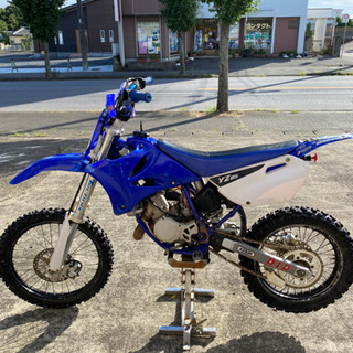 YZ 85