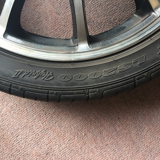 15インチ アルミホイール・タイヤ 4本セットの画像