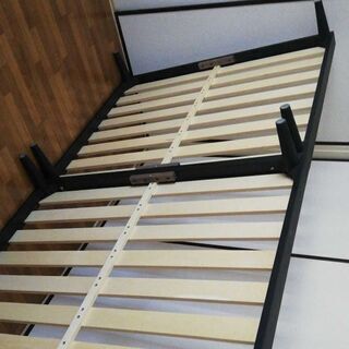 セミダブル　ベッドフレームのみ　すのこの画像
