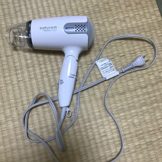 ドライヤーの画像