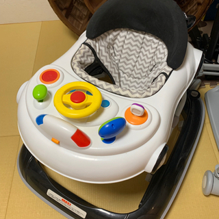 【最終値下げ】smartAngel☆車型歩行器の画像
