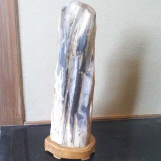 水石　鑑賞　台座付き　6キロの画像