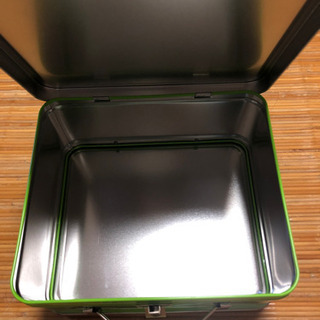 たまごっち　缶バッグの画像