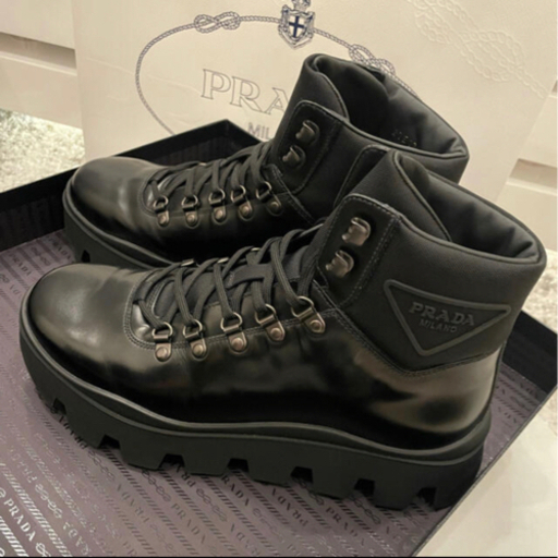 【新品同様】PRADA ハイカット メンズシューズ シャークソール　25.5cm
