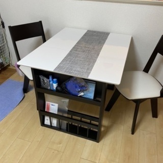 ニトリ 伸縮ダイニングテーブル・チェアセット【9/28取りにこれる方】