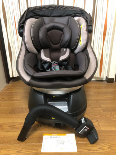 チャイルドシート COMBI/コンビ NF700