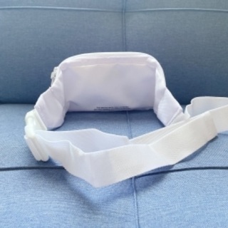 受け渡し決まりました！【美品】adidas アディダス ウエストバッグ ポーチの画像