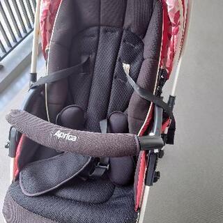 アップリカベビーカーの画像