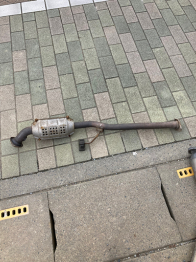 スズキ　エブリー６２wの触媒マフラー