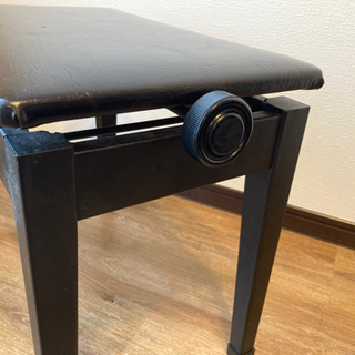 【中古品】YAMAHA 椅子　ピアノ、エレクトーン等用の画像