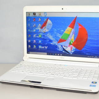 最新Windows10+office 新品SSD256GB 富士通 LIFEBOOK AH56/C i5-2520M/4GB/15.6インチ/ブルーレイ/無線/Webカメラ/HDMI/便利なソフト