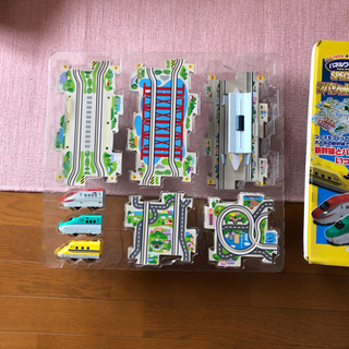 新幹線おもちゃの画像