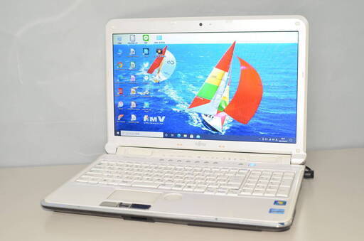 最新Windows10+office 新品爆速SSD256GB 富士通 AH77/C core i7