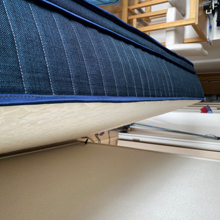 セミダブルマットレス avencoの画像