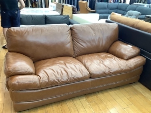 3人掛けソファー　ニトリ　キャメル　半皮　ヴィンテージ　3KD 幅182cm 高さ77cm 奥行87cm