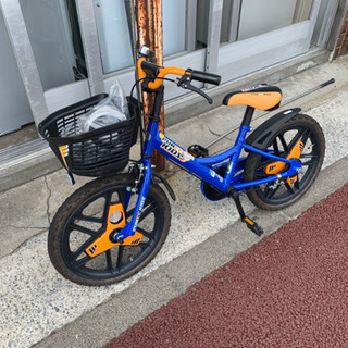 18インチ　子供自転車　男の子　補助輪付き