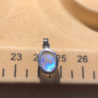 No.044 ジモティー特別価格❗️【ムーンストーン】ペントップの画像