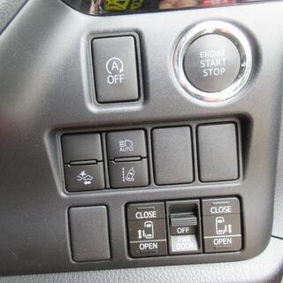 トヨタ　エスクァイア【自社ローン対応可】ＳＤ地デジナビ・Ｂカメラ・ＷＰスラ・ＥＴＣ・プッシュスタート・クルコンの画像