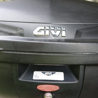 【～8月末】GIVI　リアボックス　モノロックケース　47L　未塗装ブラック　B47NMLの画像