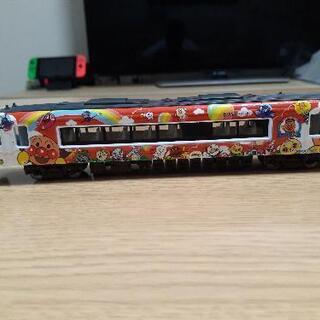アンパンマン列車フィギュアの画像