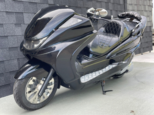 オールブラックカラー‼︎ 【YAMAHA マジェスティ】カチアゲマフラー付き‼︎