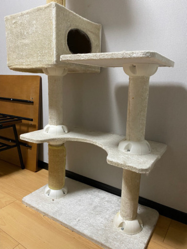 キャットタワー