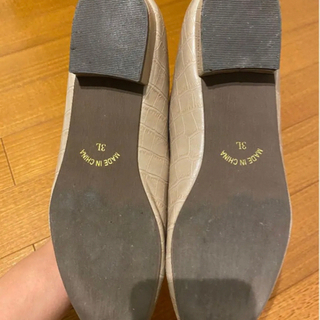 サンゴ　フラットパンプス　25cmくらいの画像