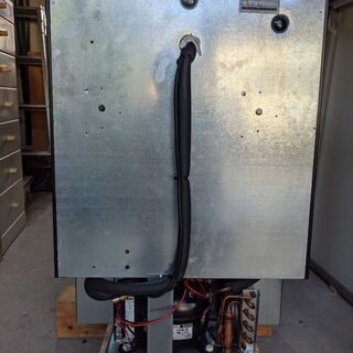車載冷蔵庫　DC12V