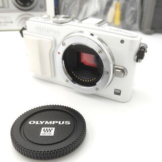 9012 OLYMPUS PEN Lite E-PL6 ダブルズ-ムレンズキットの画像