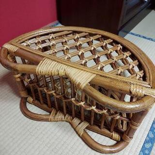 【値下げ】ラタン(藤)マガジンラックの画像
