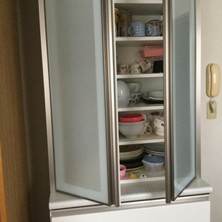 ニトリの食器棚  取引決まりましたの画像
