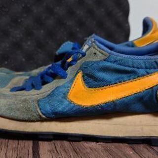 【値下げ交渉受け付けます】NIKE　80sビンテージスニーカー　インターナショナリストの画像