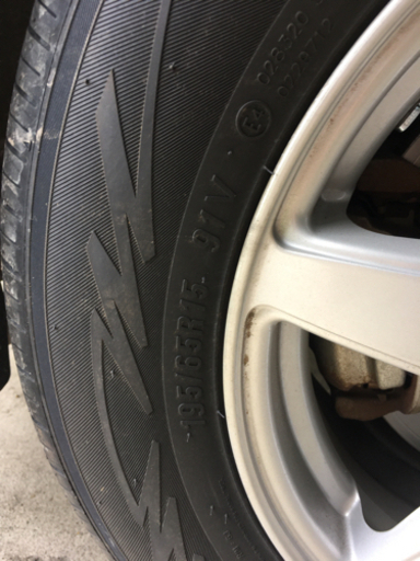 15インチ195の65ホイールタイヤセット2本、新古
