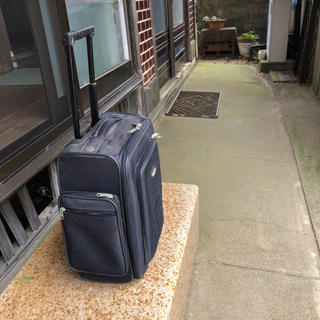 スーツケースの画像