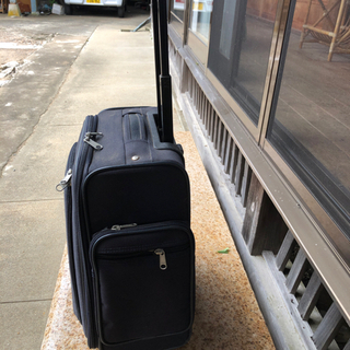 スーツケースの画像