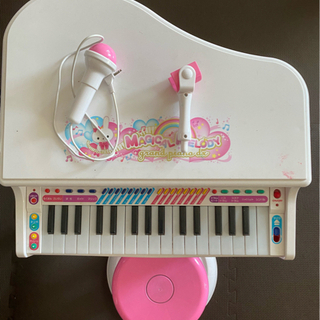 子供用ピアノ