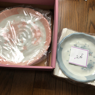 宇野千代　お皿セットの画像