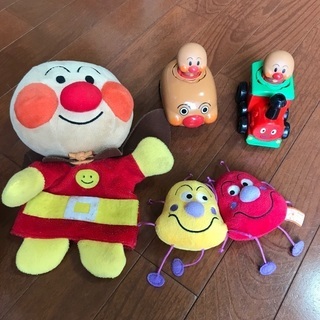決まりました　アンパンマン　ビニル人形、クルマ、パペットの画像