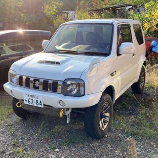 スズキジムニーシエラ（JB43）JSTCレース仕様車。 LSD、ショック装着車両の画像