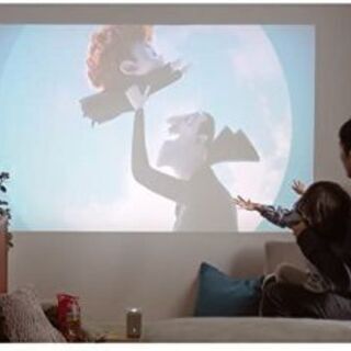 最終値下げ！【おうちタイムに楽しみを！】SONY☆ポータブル超短焦点プロジェクター！の画像