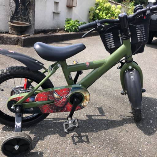 子ども用　補助輪付自転車